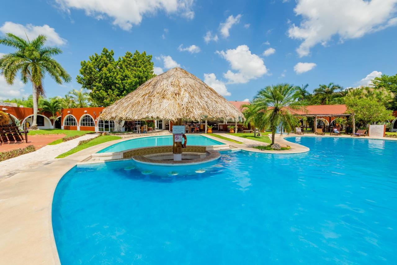 Hacienda Inn Aeropuerto Merida Exterior photo